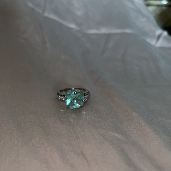 Lia Sophia mint coloured crystal and silver ring - Picture 2 of 3